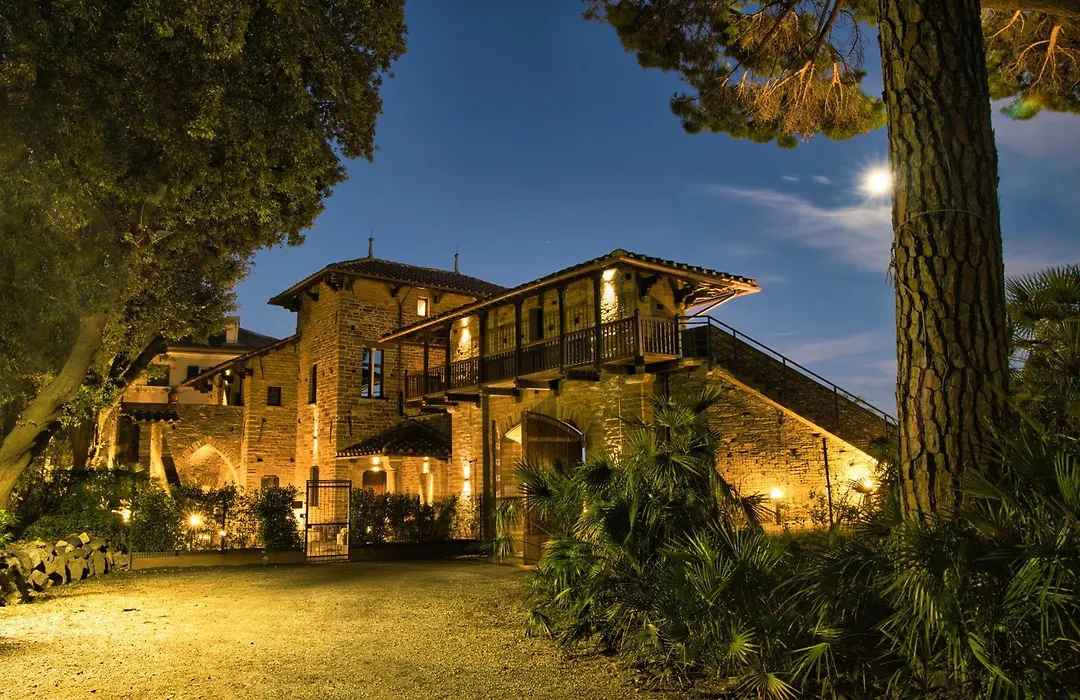 Villa Figoli Suites-1